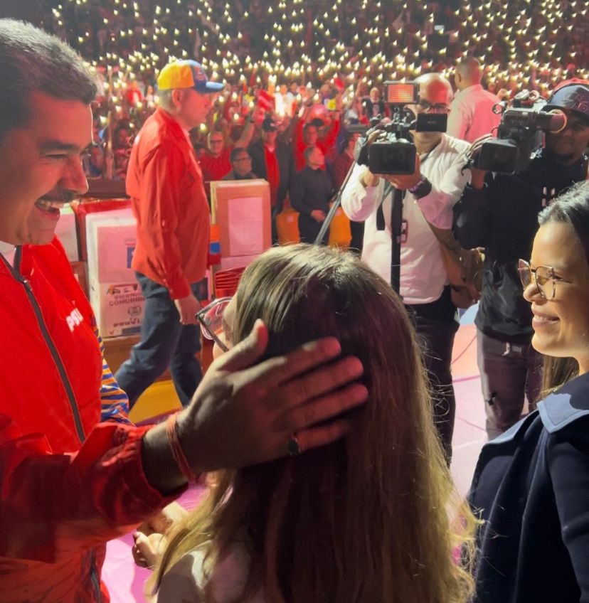 Is Maria Gabriela Chávez divorced from Nicolás Maduro?